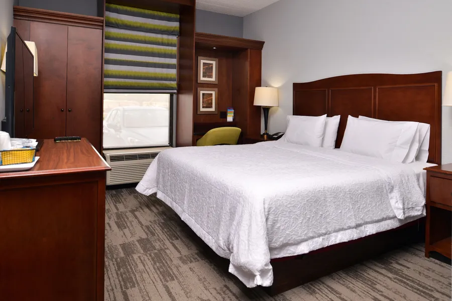 Hampton Inn Norfolk/Virginia Beach hotel detail image 6