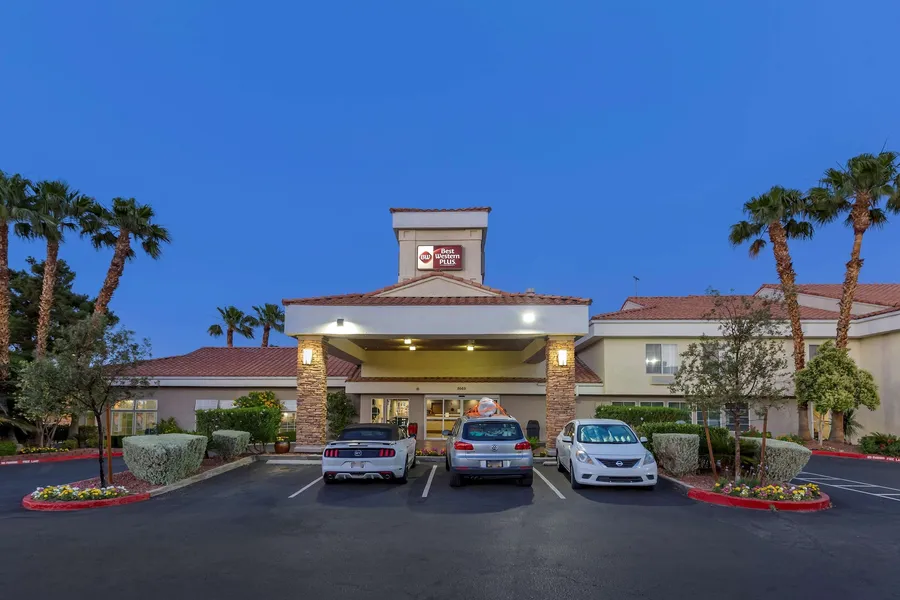 Best Western Plus Las Vegas West hotel detail image 2