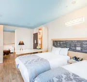 TRYP by Wyndham New York City Times Square / Midtown hotel detail image 3