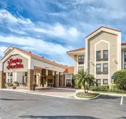 Hampton Inn & Suites Orlando/East UCF Area hotel detail image 3
