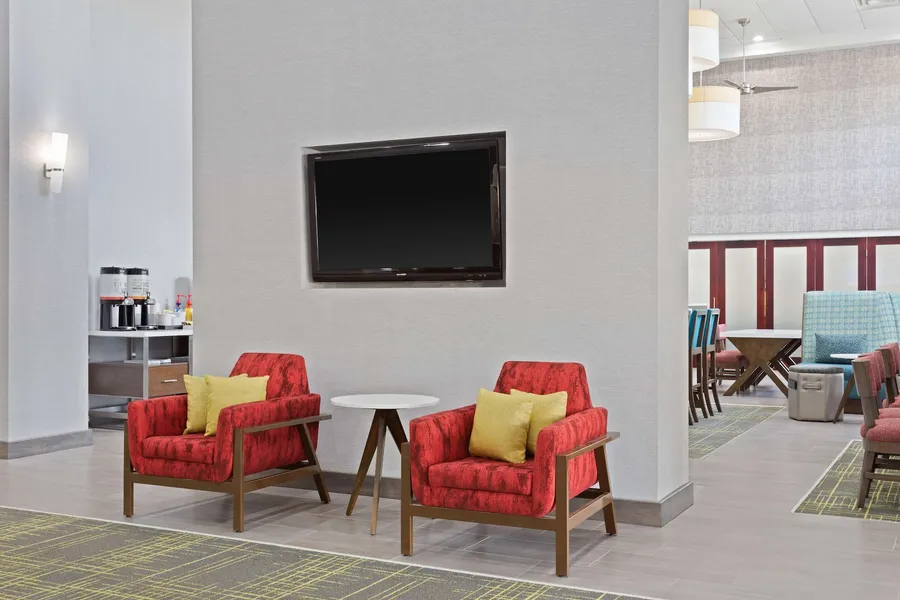 Hampton Inn & Suites Orlando Intl Dr N hotel detail image 2