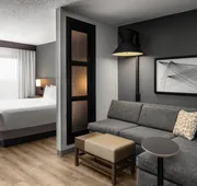 Hyatt Place Orlando Airport hotel detail image 7