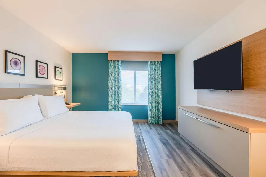 Hilton Garden Inn Fort Lauderdale Airport-Cruise Port hotel detail image 6
