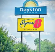 Days Inn by Wyndham WestEnd Alexandria,VA Washington DC Area hotel detail image 3