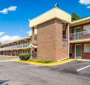 Quality Inn Mt. Vernon hotel detail image 4