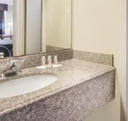 Super 8 by Wyndham San Antonio at I-10 hotel detail image 5