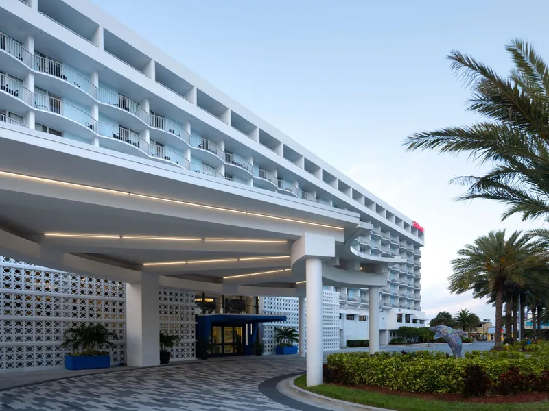 Hilton Clearwater Beach Resort & Spa hotel detail image 2