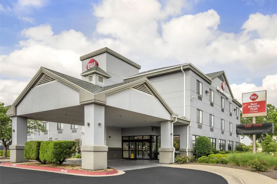 Best Western Plus Castlerock Inn & Suites hotel detail image 2