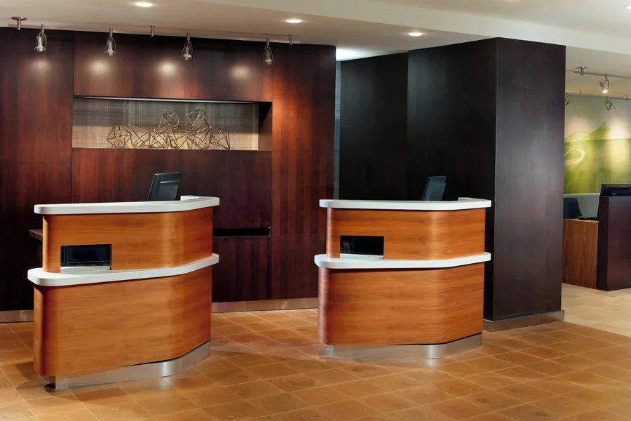 Courtyard by Marriott Atlanta Perimeter Center hotel detail image 2