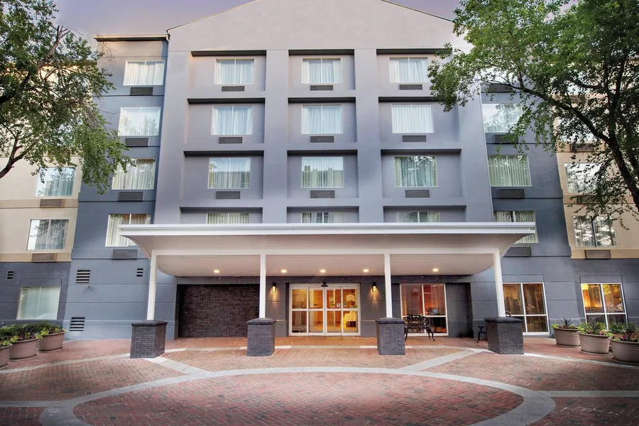 Fairfield Inn & Suites by Marriott Atlanta Buckhead hotel detail image 2