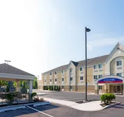 Candlewood Suites Secaucus - Meadowlands by IHG hotel detail image 3