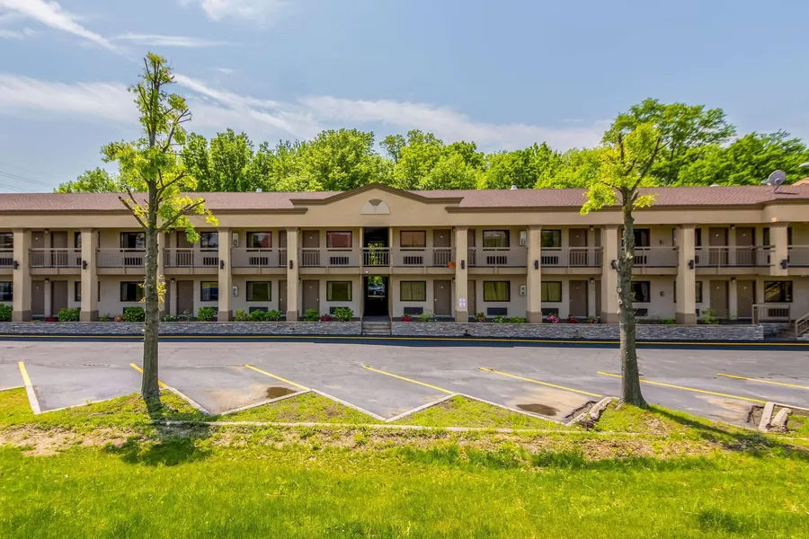 Econo Lodge Mount Laurel - Philadelphia East hotel detail image 2
