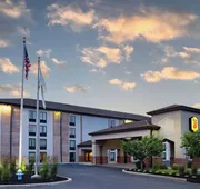Super 8 by Wyndham Mount Laurel hotel detail image 3
