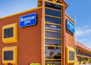 Rodeway Inn Tempe hotel thumbnail 3