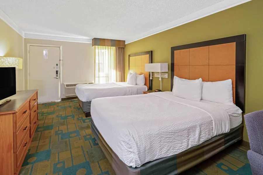 Travelodge by Wyndham Phoenix North hotel detail image 2
