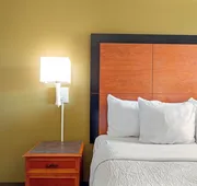 Travelodge by Wyndham Phoenix North hotel detail image 7