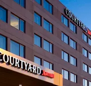 Courtyard by Marriott Montreal Airport hotel detail image 3