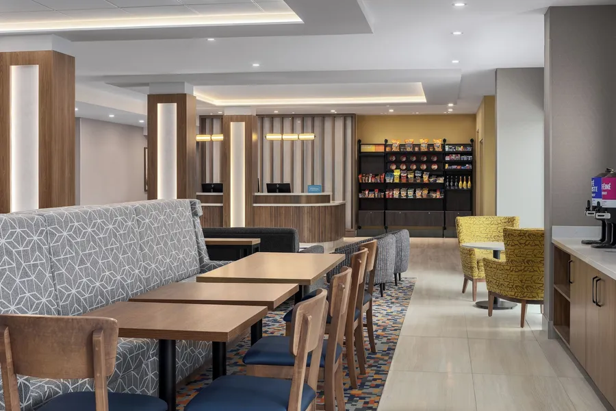 Hampton Inn by Hilton Montreal East Anjou hotel detail image 2
