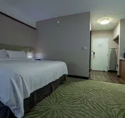 Hilton Garden Inn Montreal Airport hotel detail image 7