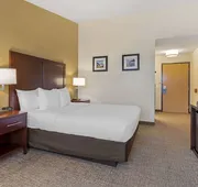Comfort Inn Marina on the Monterey Bay hotel detail image 7