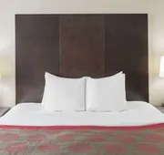 Ramada by Wyndham Monterey hotel detail image 3