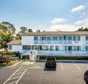 Arbor Inn Monterey hotel detail image 3