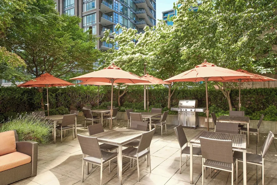 Residence Inn by Marriott Vancouver Downtown hotel detail image 2