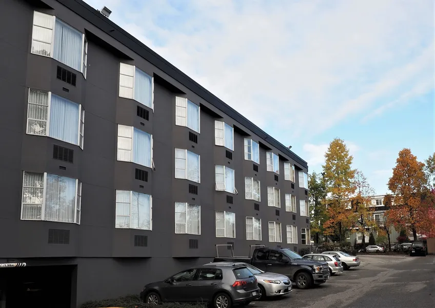 Best Western Plus Vancouver Airport Hotel hotel detail image 2