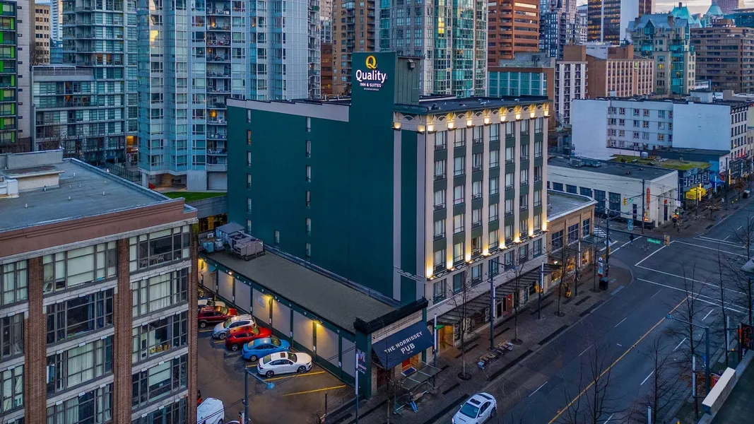Quality Inn & Suites hotel detail image 6