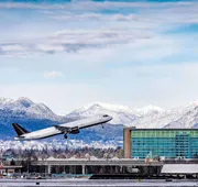 Fairmont Vancouver Airport In-Terminal Hotel hotel detail image 4