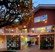 Econo Lodge Inn & Suites hotel detail image 4