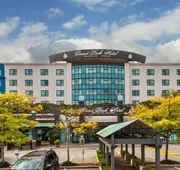 Grand Park Hotel Vancouver Airport, an Ascend Collection Hotel hotel detail image 3