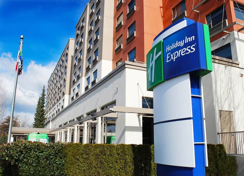 Holiday Inn Express Vancouver Airport Richmond by IHG hotel detail image 2