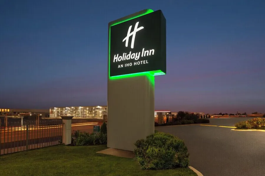 Holiday Inn Nashville Downtown - Stadium by IHG hotel detail image 6