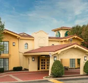 La Quinta Inn by Wyndham Nashville South hotel detail image 5