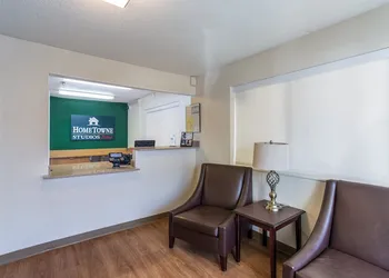 HomeTowne Studios Nashville - Airport/Briley Pkwy hotel thumbnail 3