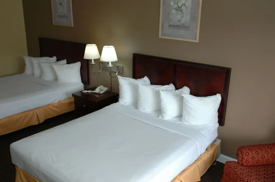 Ambassadors Inn & Suites hotel detail image 6