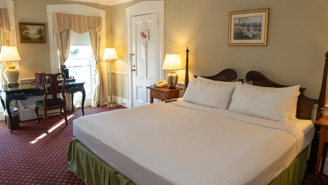 Concord's Colonial Inn hotel detail image 6