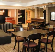 Courtyard by Marriott Chesapeake hotel detail image 4