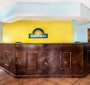 Days Inn by Wyndham Richmond Hill/Savannah hotel detail image 5