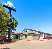 Days Inn by Wyndham Round Rock hotel detail image 3