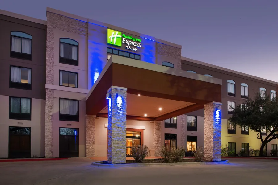 Holiday Inn Express & Suites Austin North Central by IHG hotel detail image 2