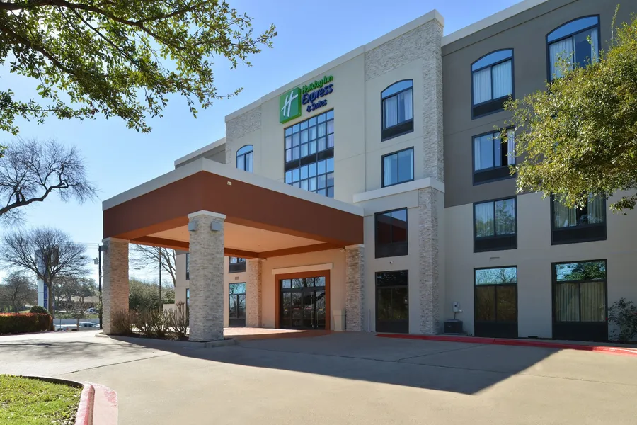 Holiday Inn Express & Suites Austin North Central by IHG hotel detail image 6