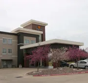 La Quinta Inn & Suites by Wyndham Austin NW/Lakeline Mall hotel detail image 5