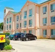 Super 8 by Wyndham Irving/DFW Apt/North hotel detail image 4