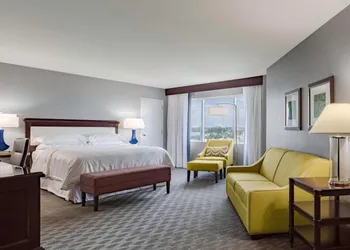 Sheraton Arlington Hotel hotel thumbnail 7