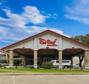 Red Roof Inn & Suites Irving – DFW Airport South hotel detail image 7