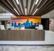 La Quinta Inn & Suites by Wyndham Dallas I-35 Walnut Hill Ln hotel detail image 3