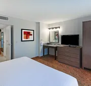 Embassy Suites by Hilton Dallas Market Center hotel detail image 7
