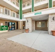 HomeTowne Studios by Red Roof Dallas - Mesquite hotel detail image 4